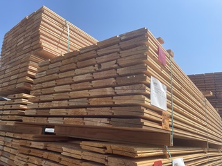 Ca. 12x Douglas Zweeds rabat, 23x190mm, lengte 300cm